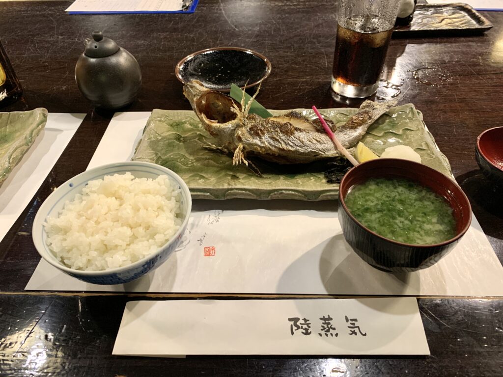 イサキの塩焼き